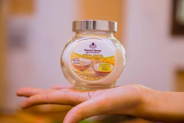 Sử dụng mặt nạ từ thiên nhiên để chăm sóc da sẽ giúp hạn chế tình trạng da khô ráp