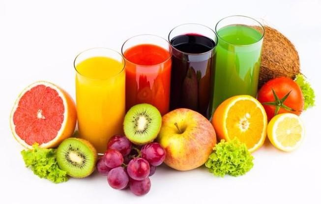Bổ sung nước trái cây vào chế độ dinh dưỡng hàng ngày
