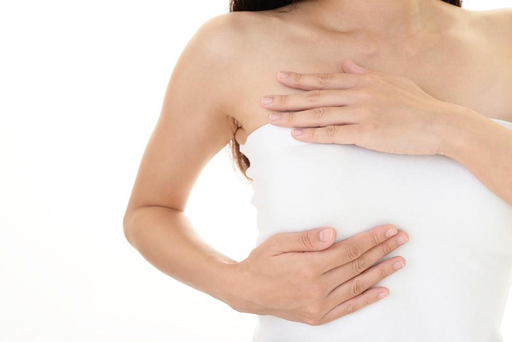 Mẹ bị đau ngực khi mang thai có thể là hiện tượng nguy hiểm