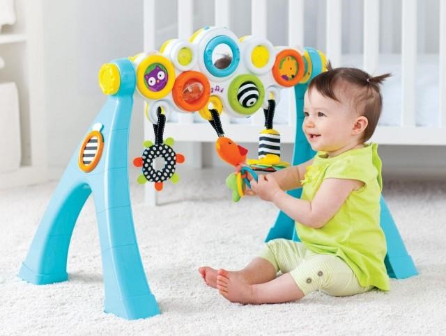 Cân nhắc để lựa chọn đồ chơi an toàn cho bé