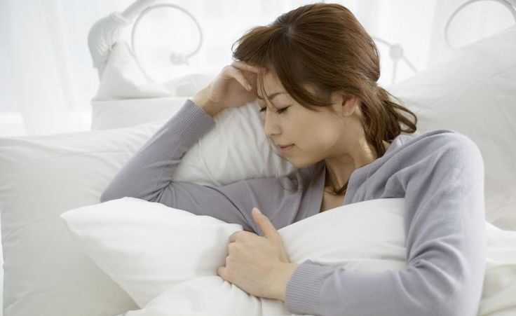 Đau đầu hoặc cảm thấy “nặng đầu” Đau đầu hoặc cảm thấy “nặng đầu”